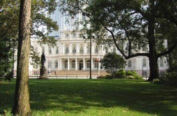 New York City Hall building